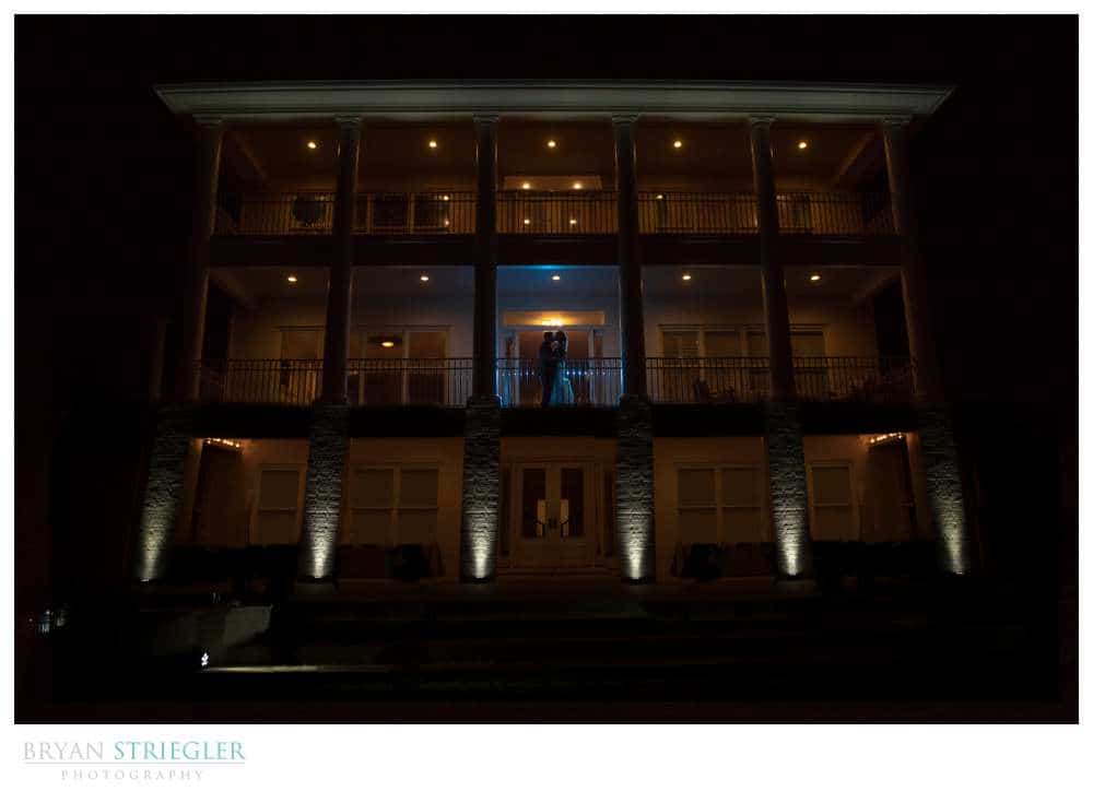 couple on balcony at Autumn's Ridge